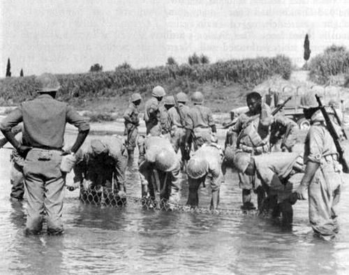 92d Division Engineers Prepare a Ford