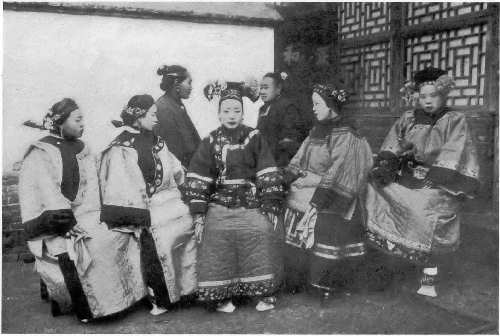 Peking girls